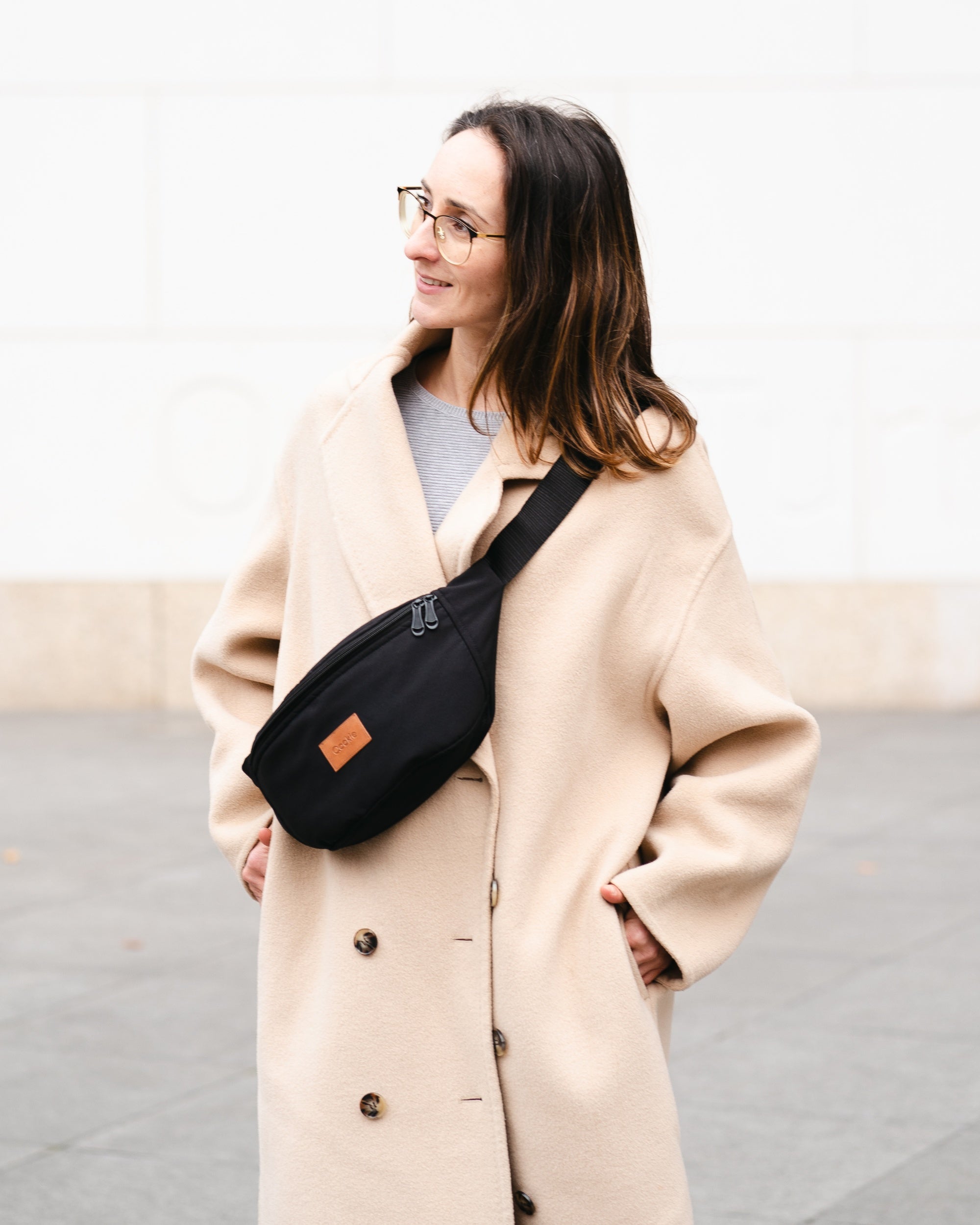 Qookie Sling Bag - Black