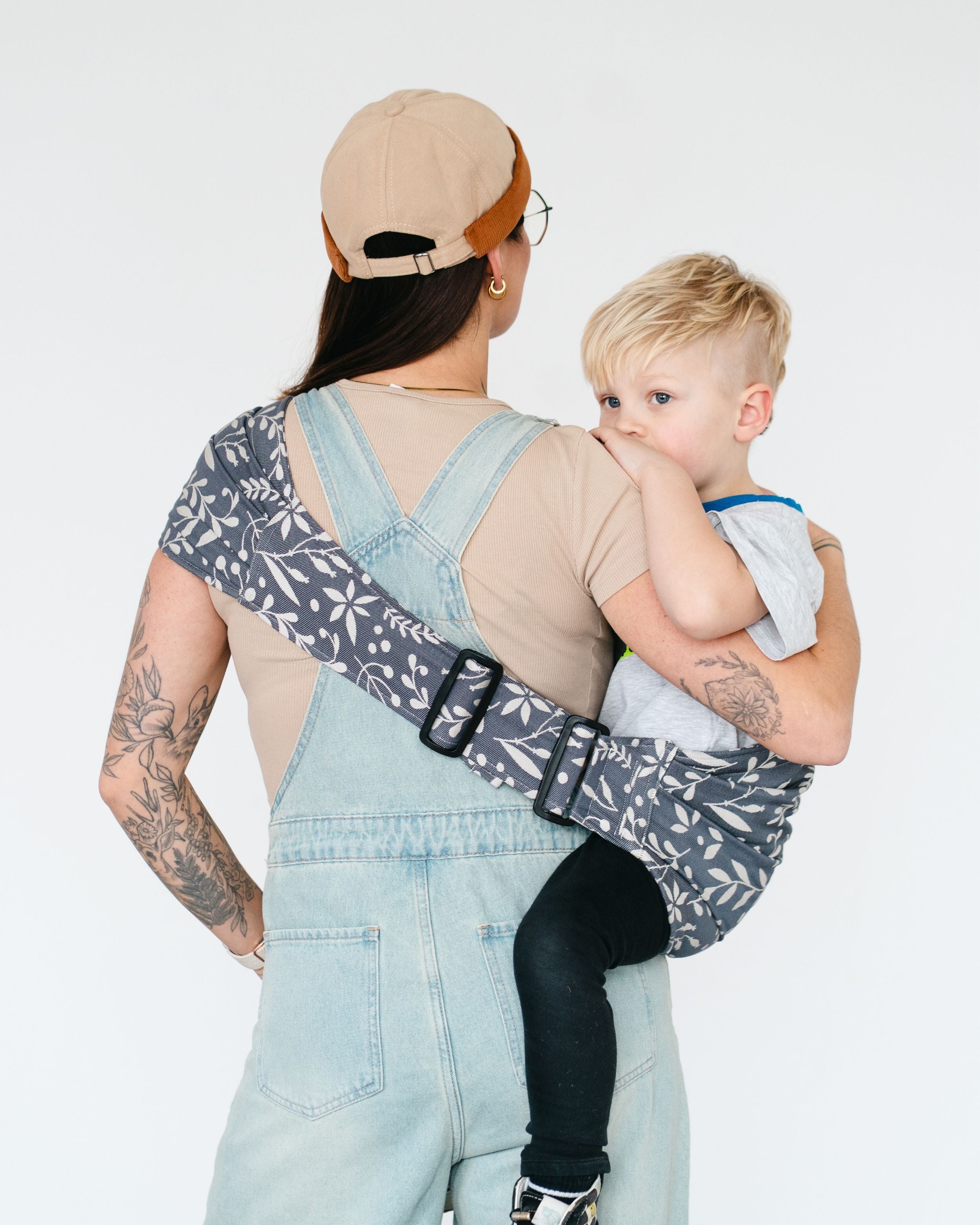 Qookie Go - Hüfttrage - Blossom Snow