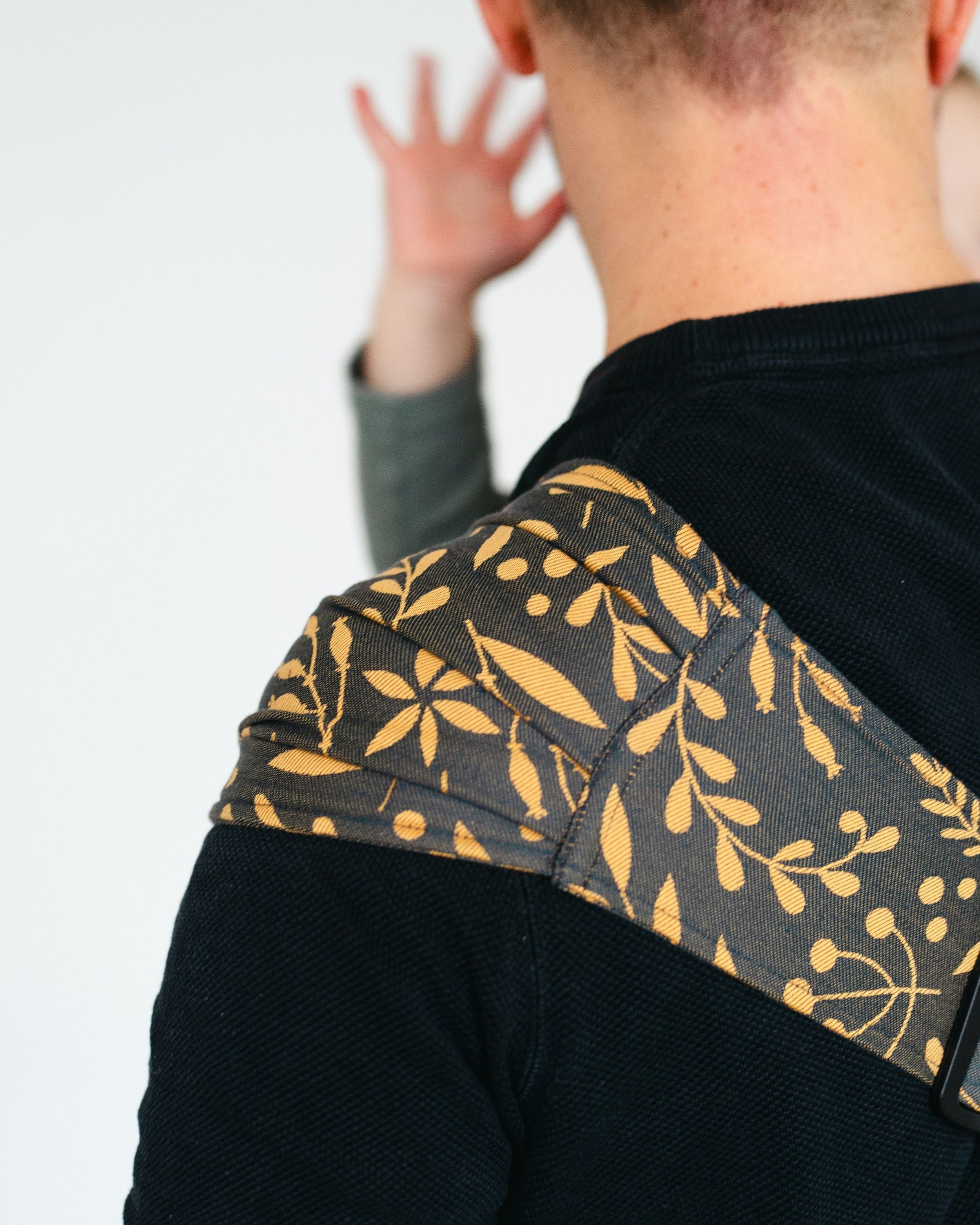 Qookie Go - Hüfttrage - Blossom Sun