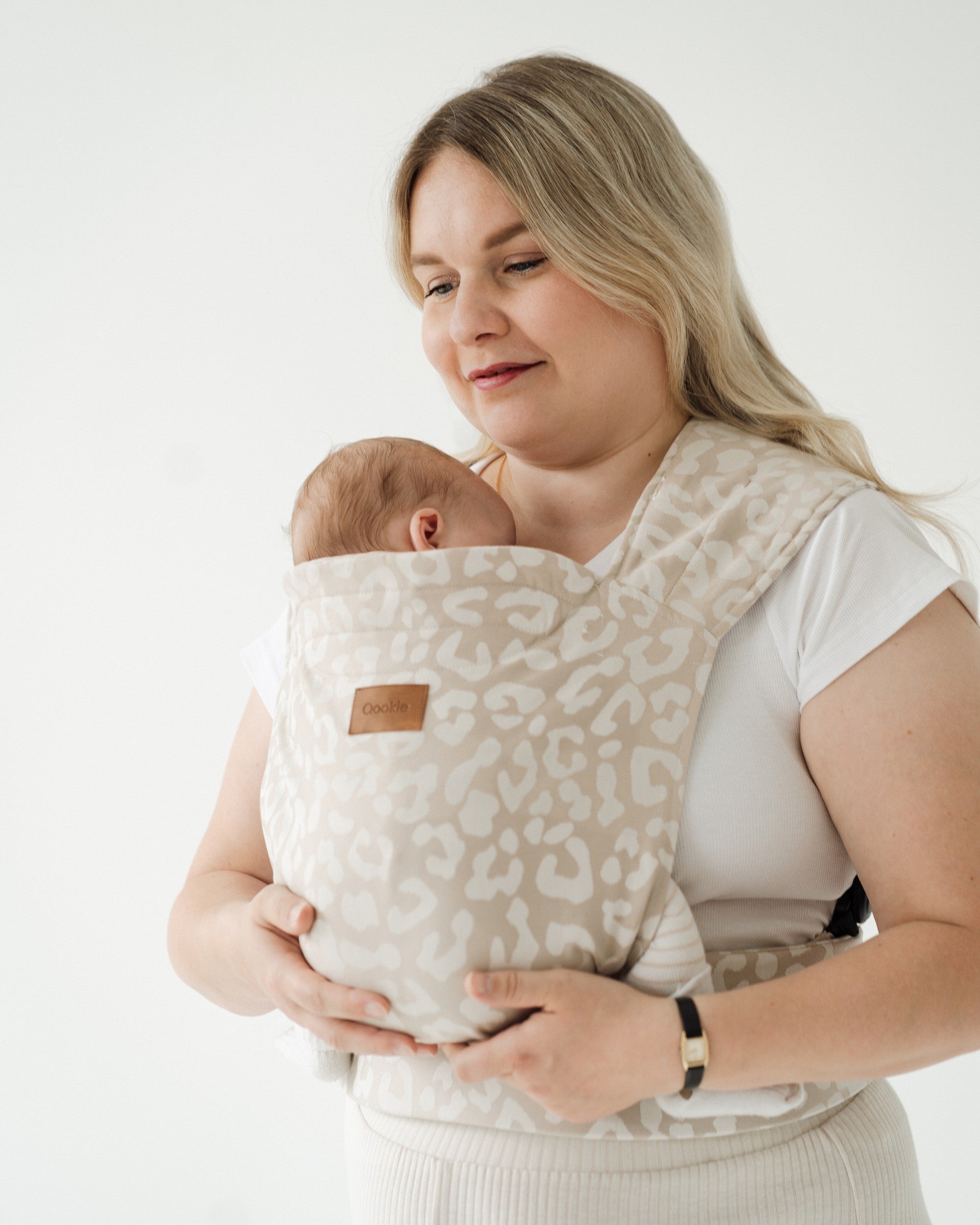 Qookie Vario - Full Buckle Babytrage - Leo Beige