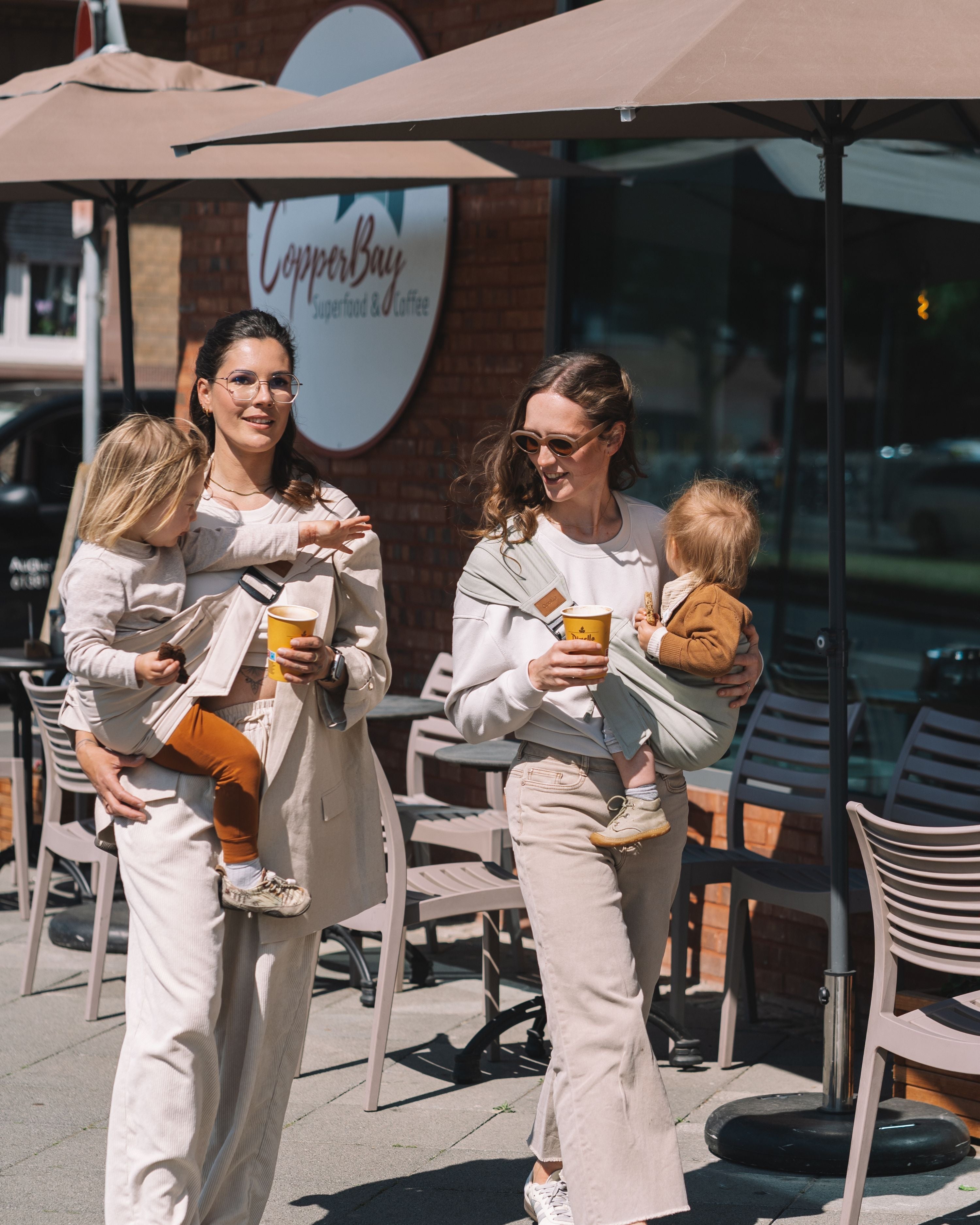 Qookie Go - Hüfttrage - Flora Pearl